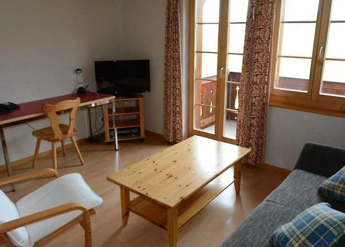 Henry - Tiefparterre By Interhome