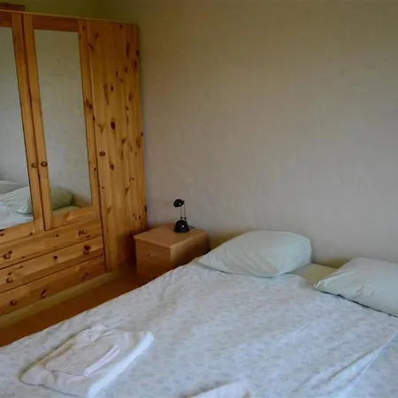 Apartmán Henry - Tiefparterre By Interhome