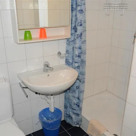 Henry - Tiefparterre By Interhome * Gstaad